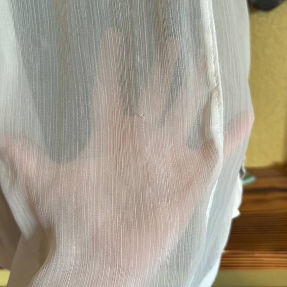 Hollister Button Down Tank Top Blouse - Picture 7 of 9